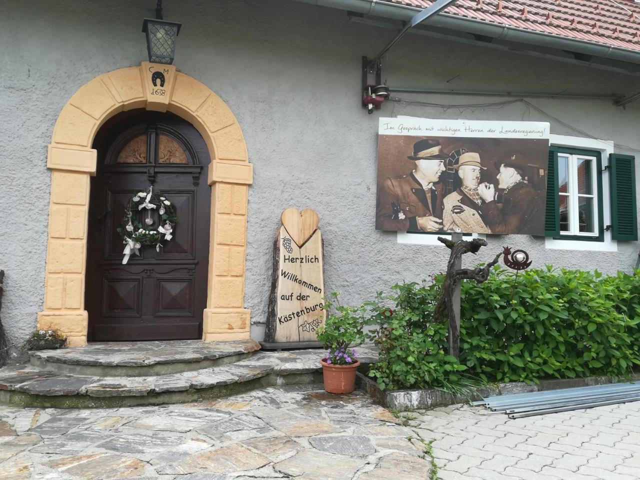 Kultur Weingut Kaestenburg Рач-ан-дер-Вайнштрассе Экстерьер фото